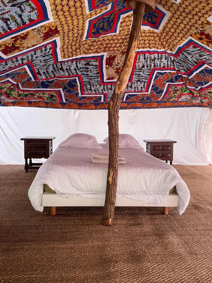 Les Du Vigne Luxury tent Molandier